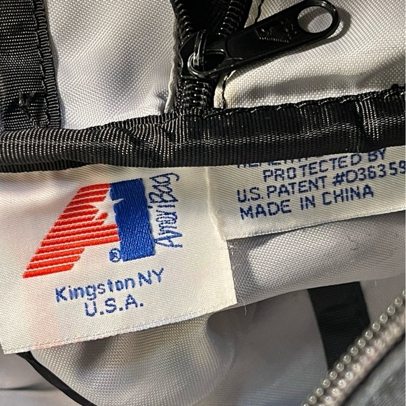 AmeriBag Black Nylon Shoulder Bag Sling Purse - Picture 8 of 10